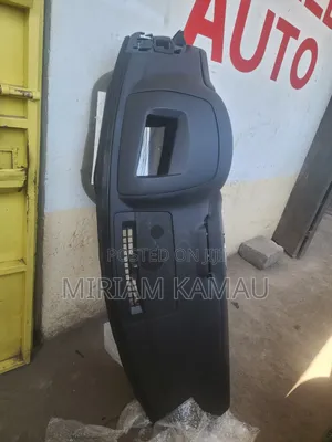Dashboard Cx-5