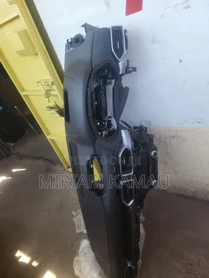 Dashboard Cx-5