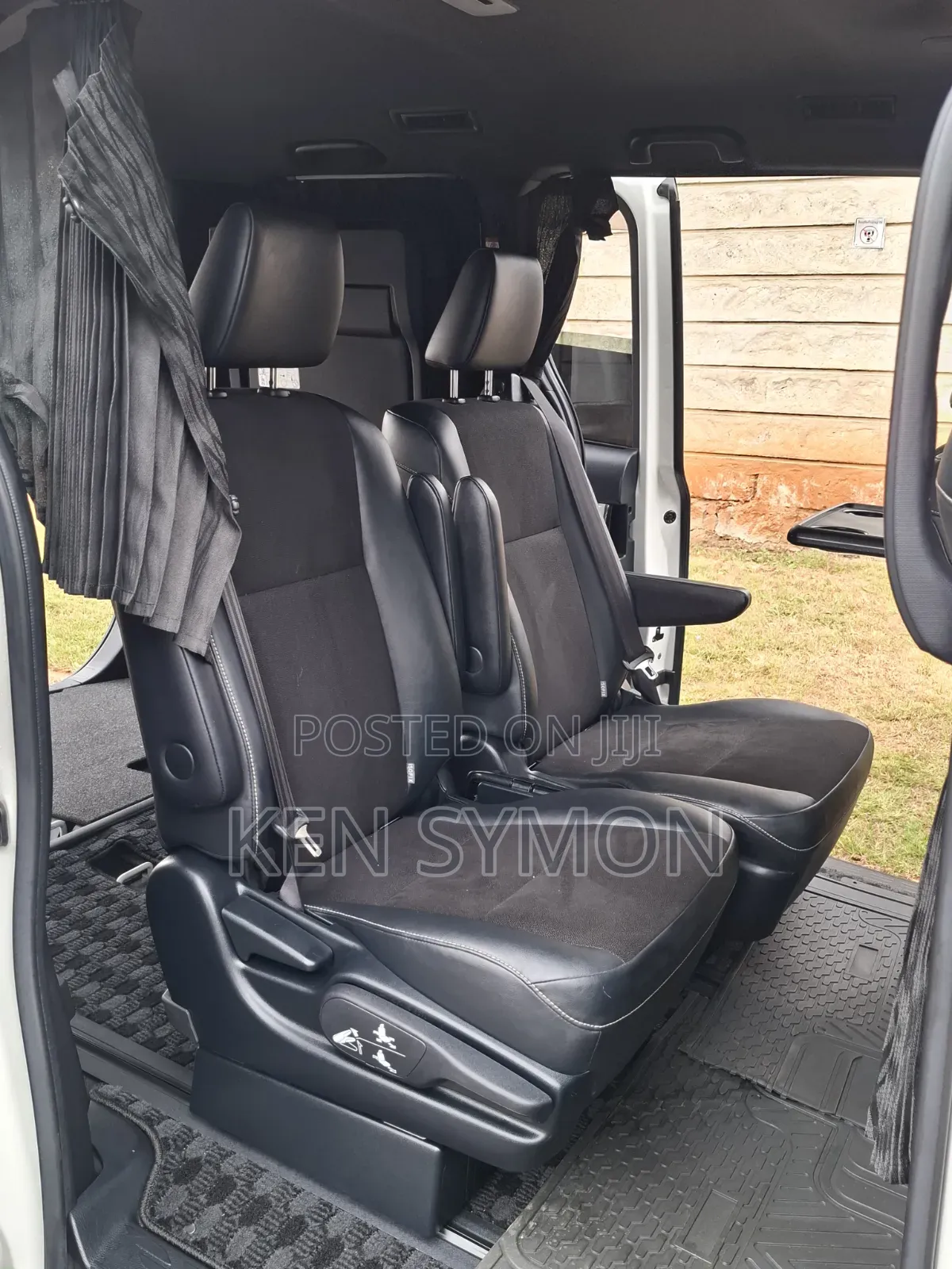 Toyota Noah 2.0 FWD (7 Seater) 2018 White