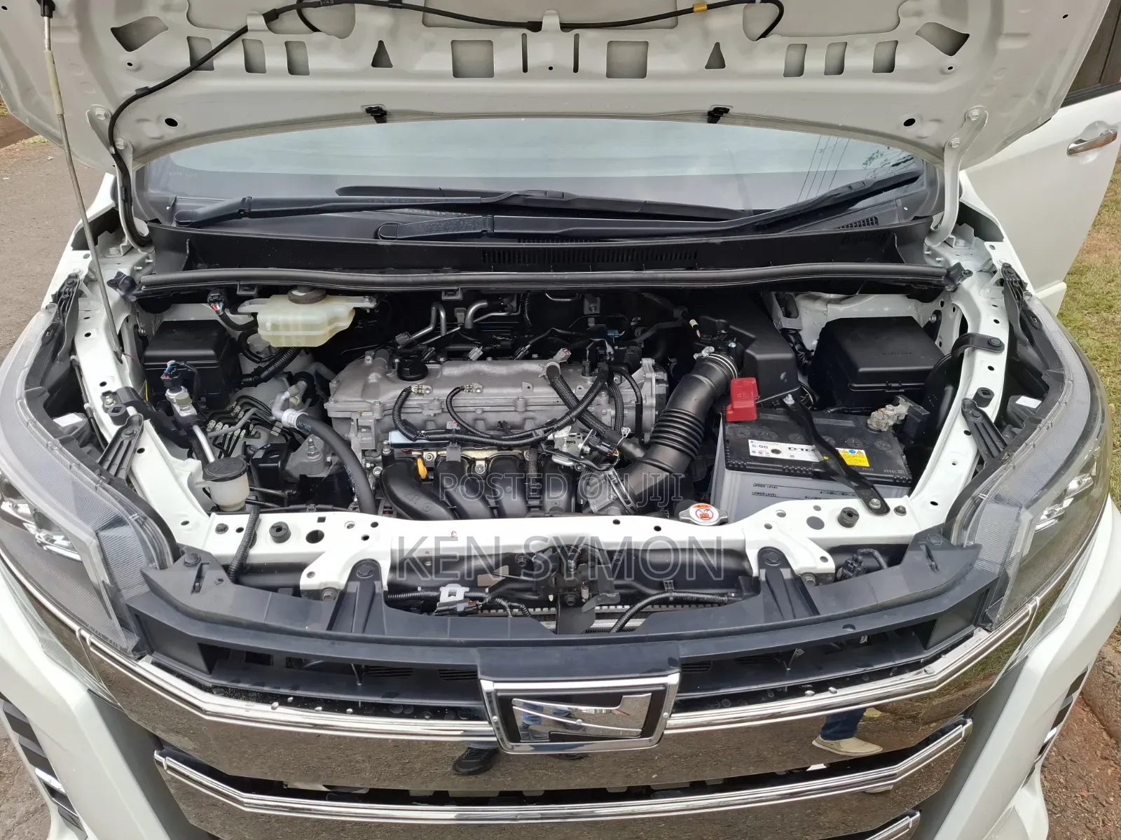 Toyota Noah 2.0 FWD (7 Seater) 2018 White