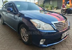Toyota Crown 2012 Blue