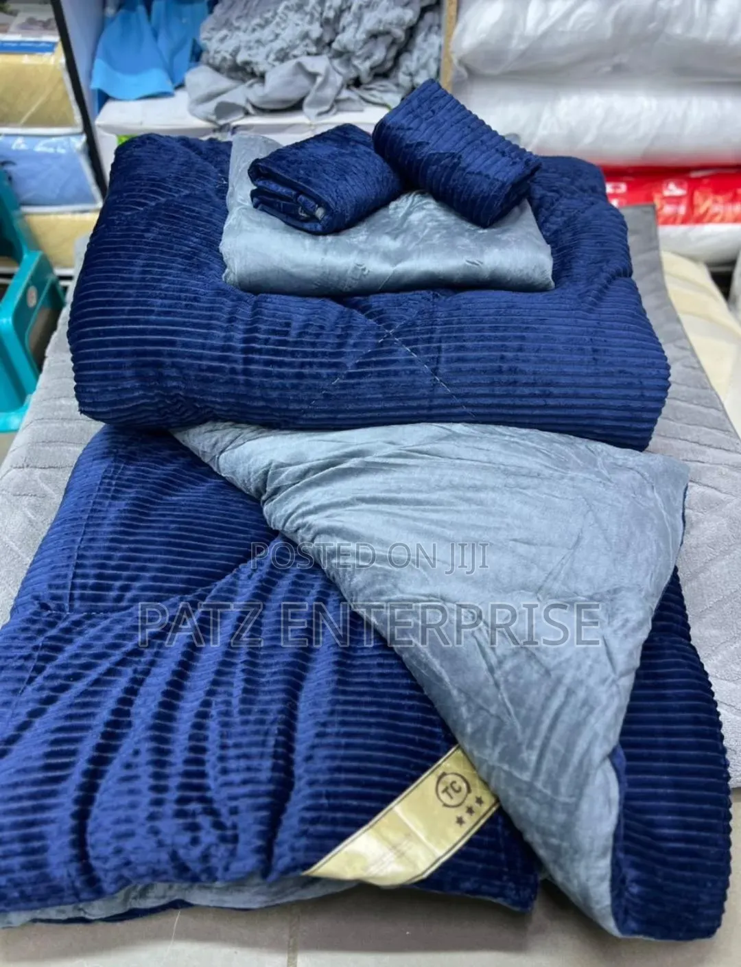Duvet With Fleece Blanket