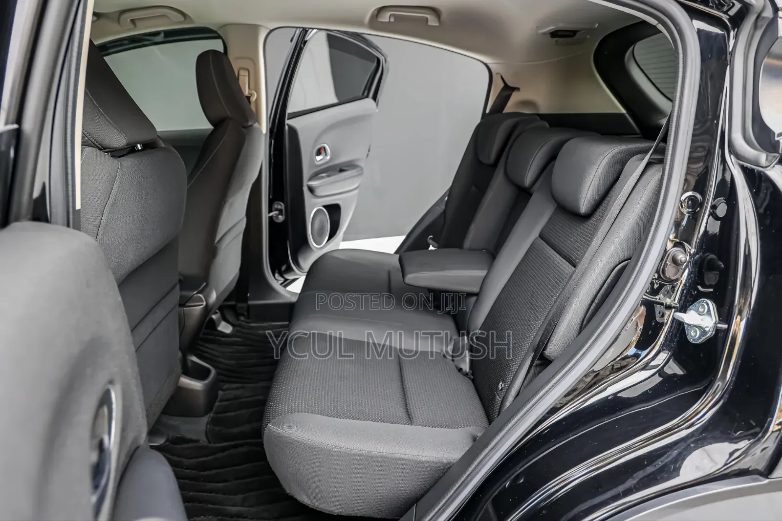 Honda Vezel 2019 Black