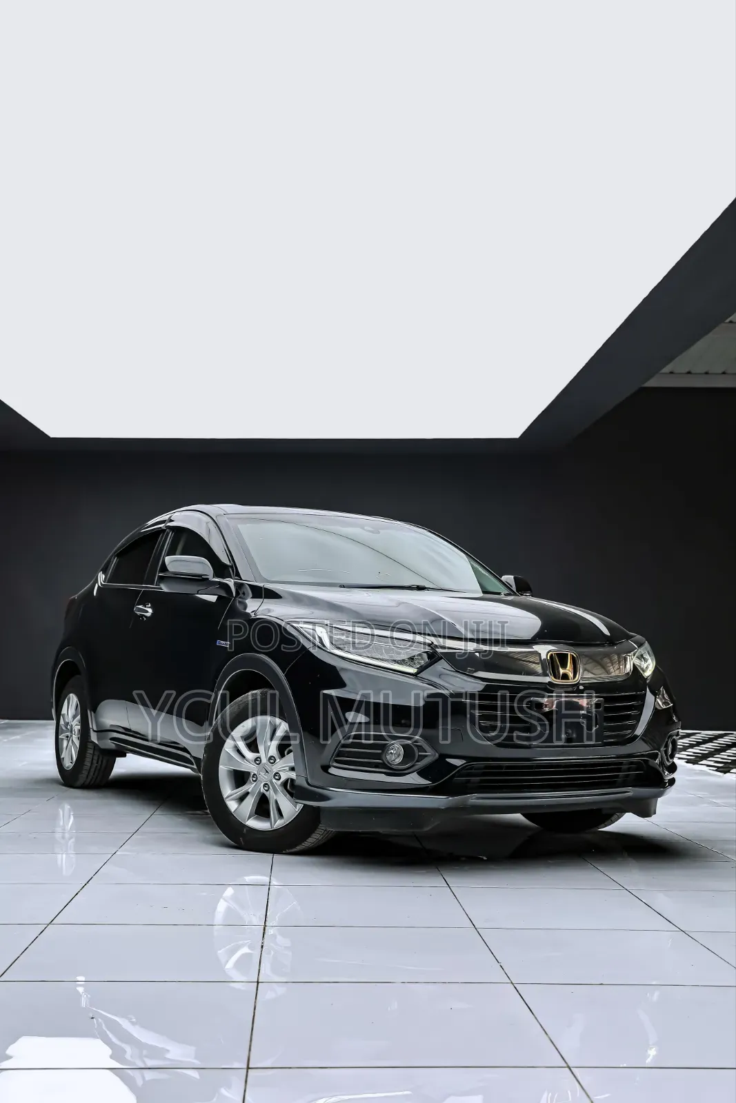 Honda Vezel 2019 Black