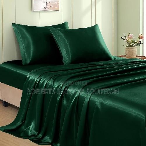 Whispers of Silk: The Peak of Premium Bedding