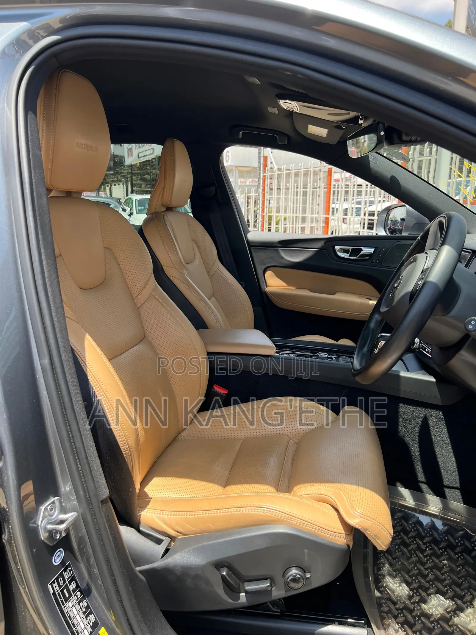 Volvo XC60 2019 Gray
