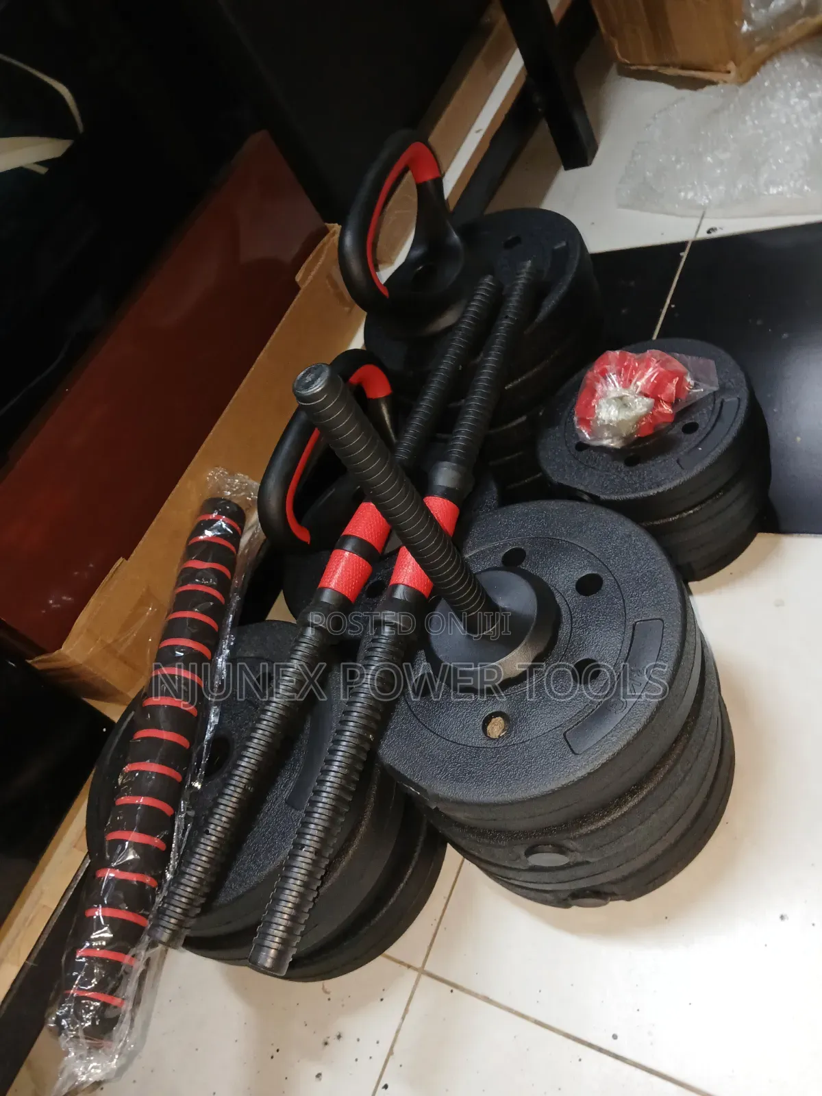 Adjustable 4-in-1 or 6-in-1 Dumbbell, Barbell, and Kettlebell