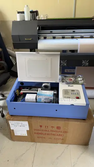 Yinghe 40w 300mm by 200mm Co2 Laser Engraving Machine