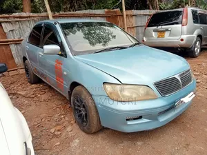 Mitsubishi Lancer 2000 Blue