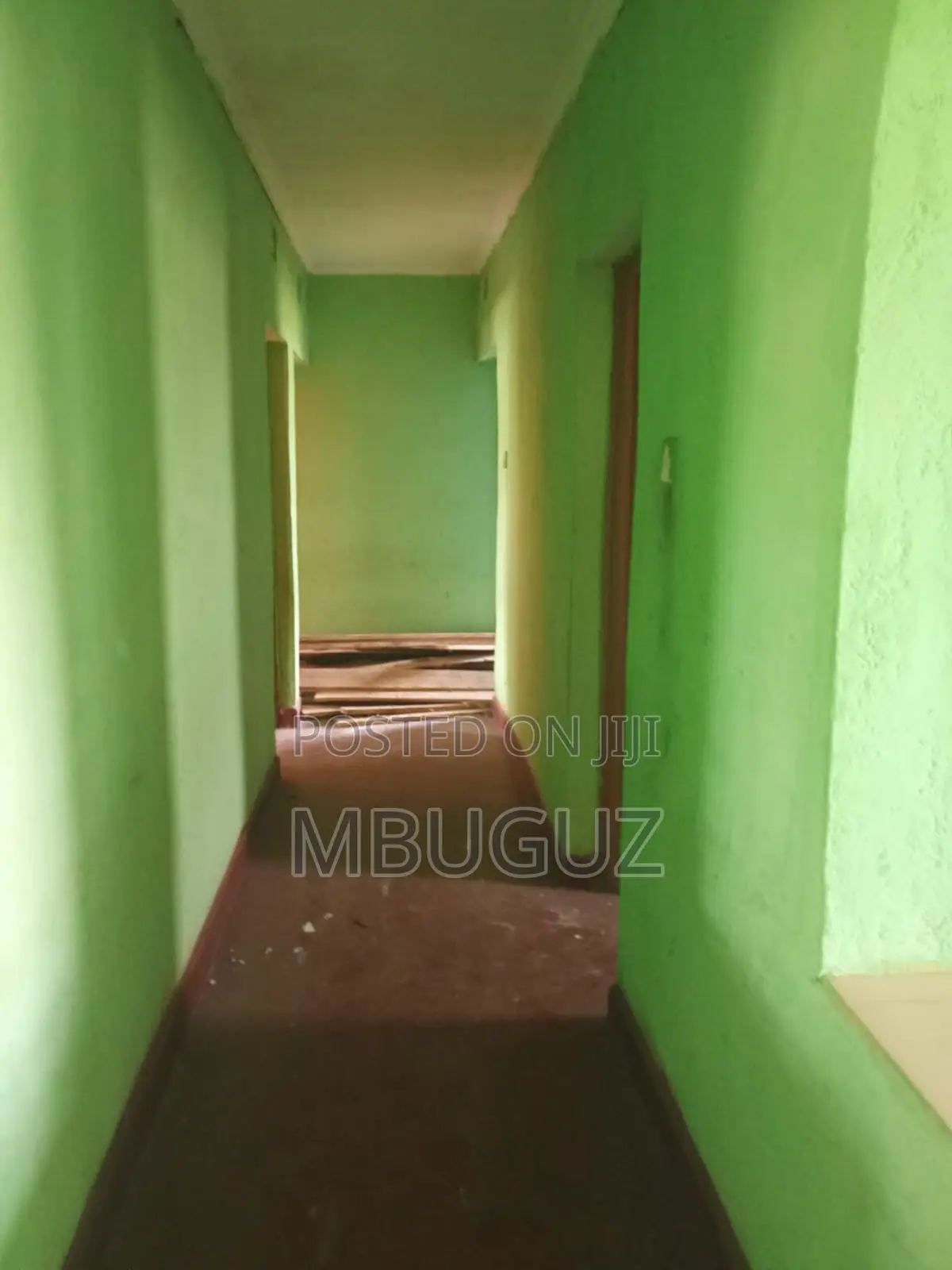 5bdrm House in Giachonge, Tabuga for sale