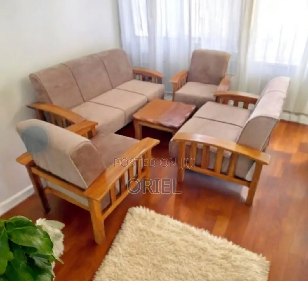 Home Office Sofa : 5-Seater Mahogany Frame Office Sofa