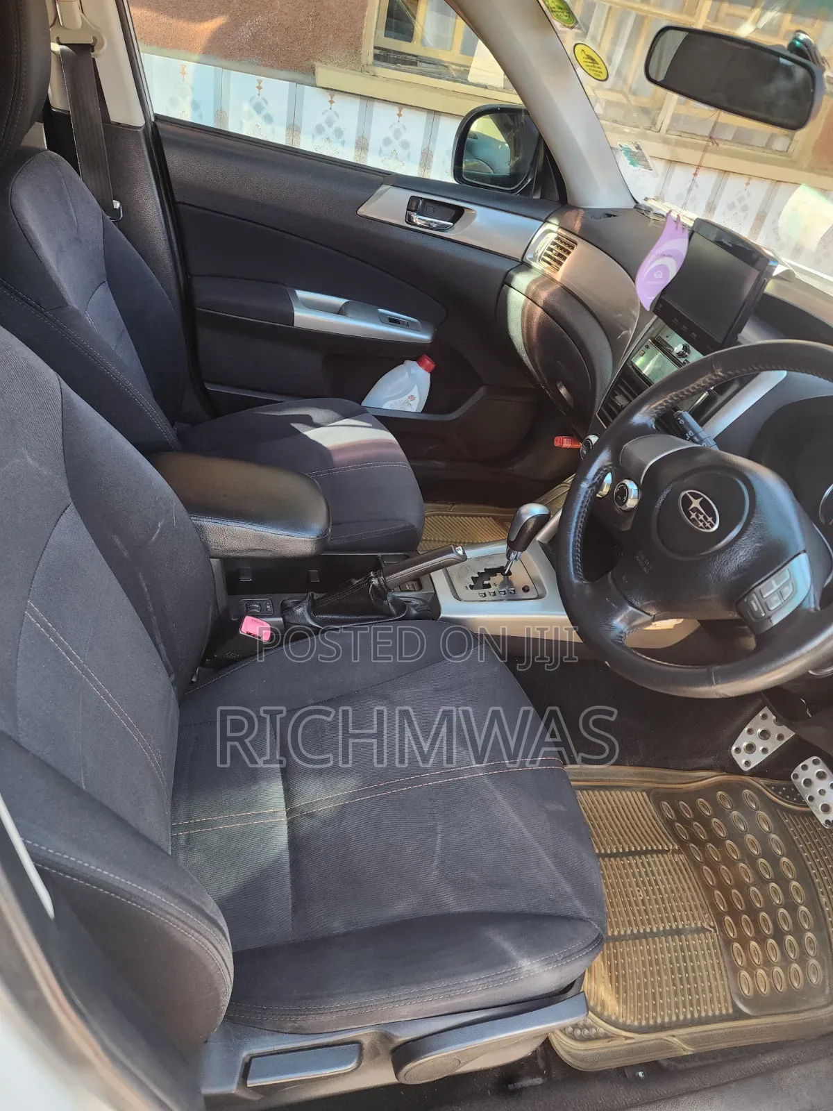 Subaru Forester 2009 Pearl