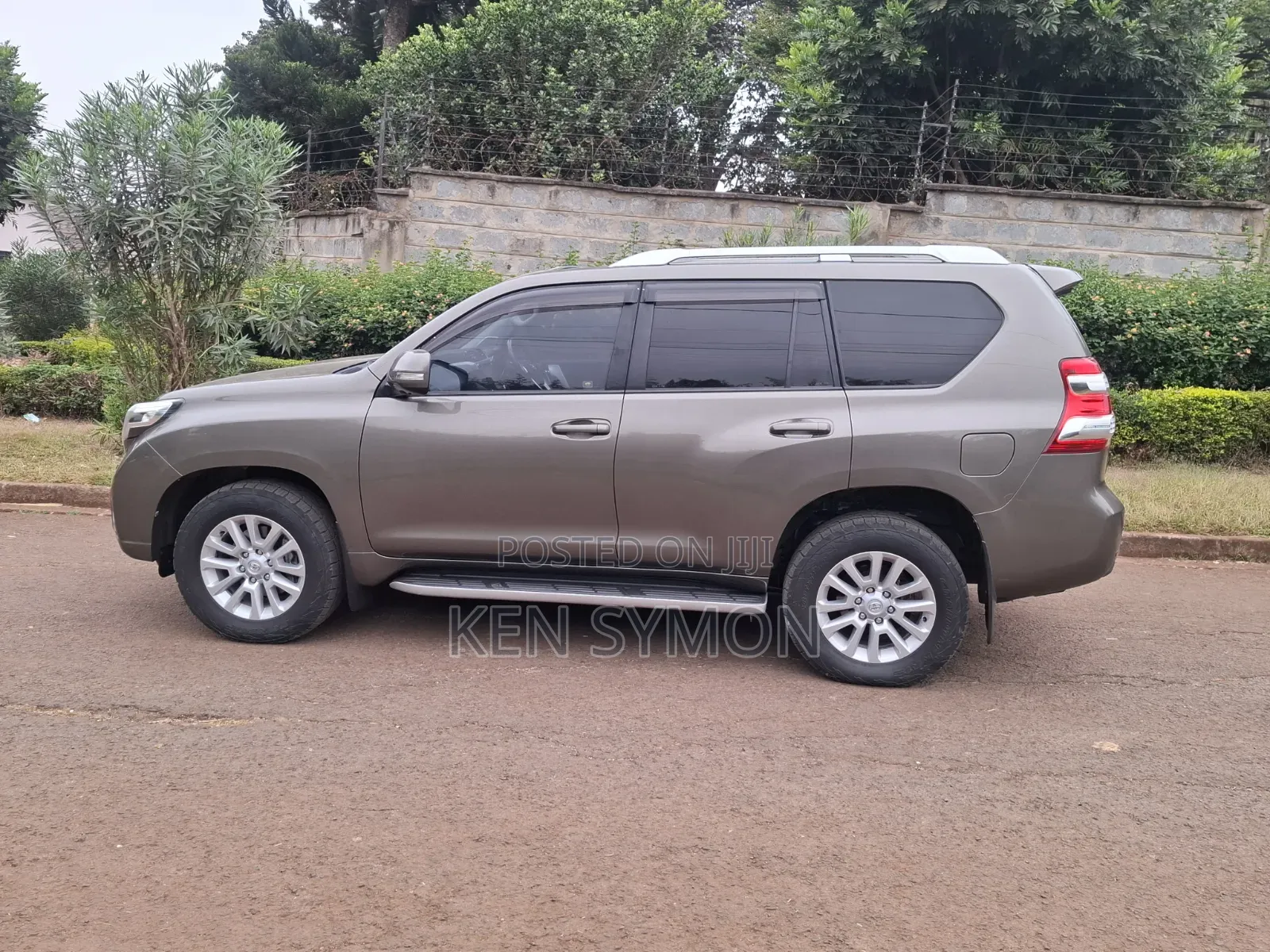 Toyota Land Cruiser Prado 2.8 D-4D 2015 Brown