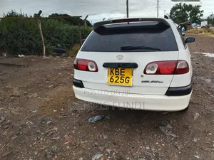 Toyota Caldina 2001 White
