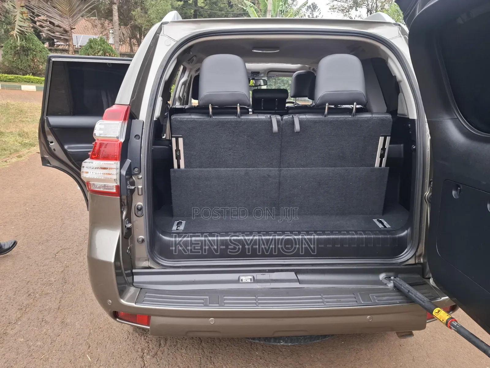Toyota Land Cruiser Prado 2.8 D-4D 2015 Brown