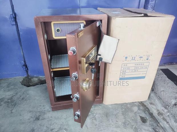 Digital Electronic Safes – Secure Storage Cabinets - thumbnail 2