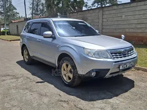 Subaru Forester 2.0D X 2012 Silver