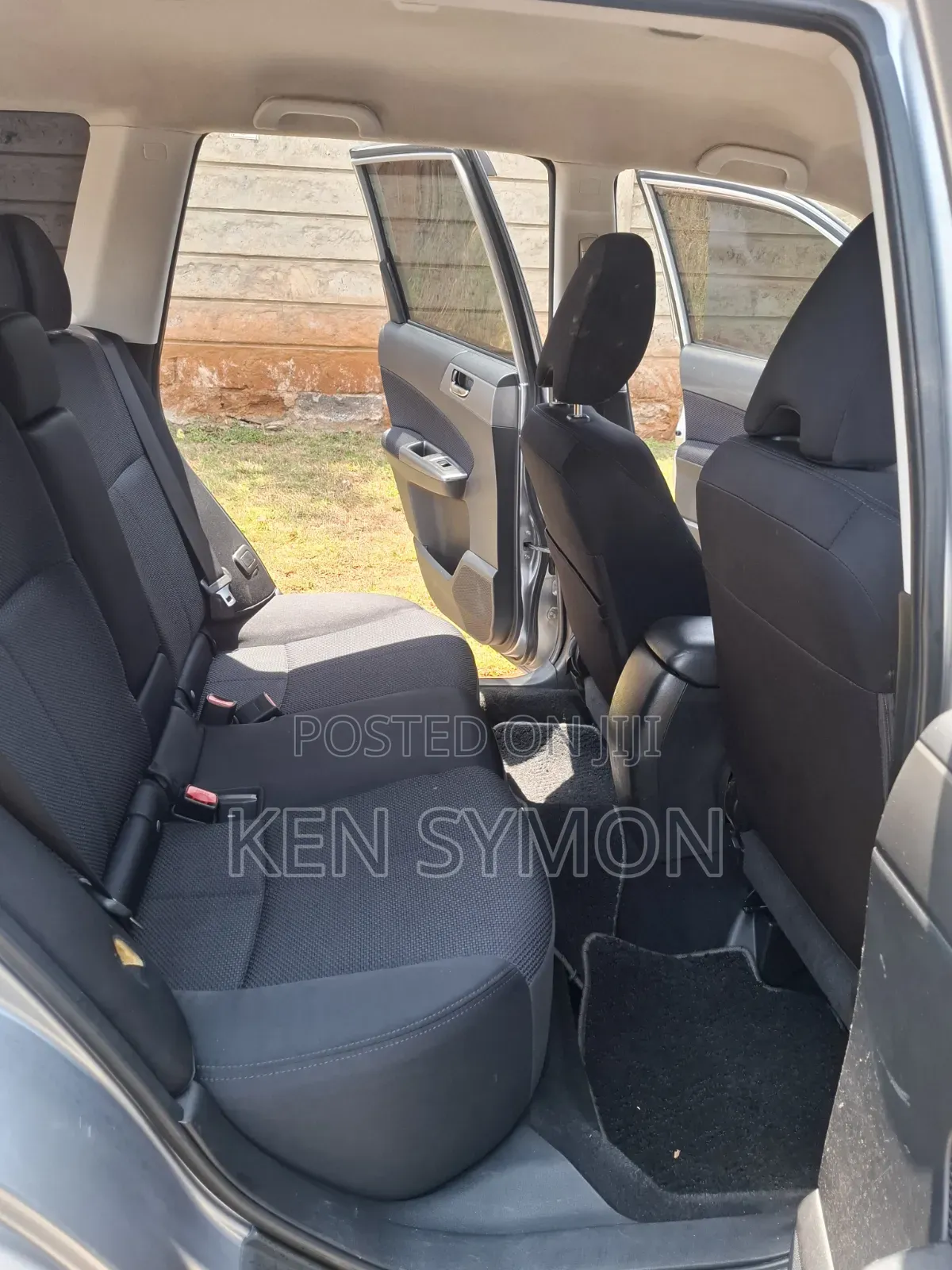 Subaru Forester 2.0D X 2012 Silver