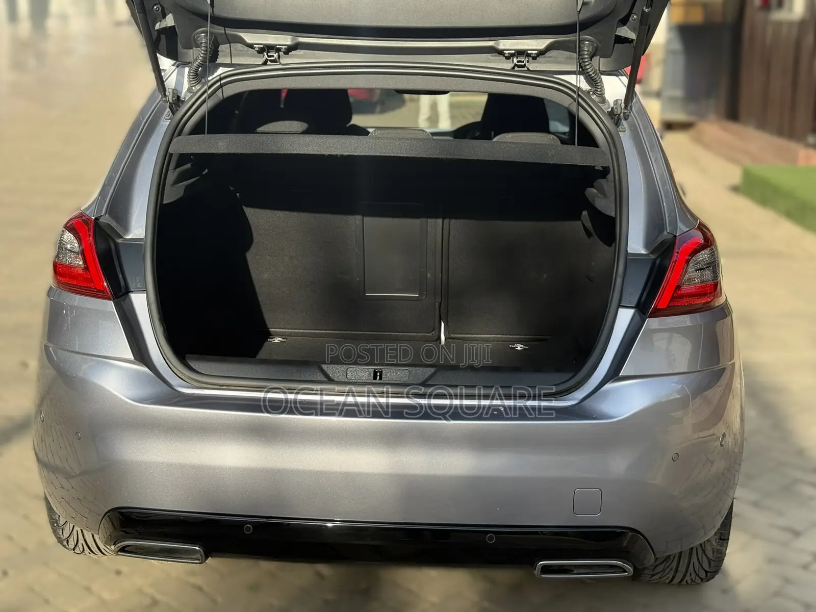 Peugeot 308 2018 Gray