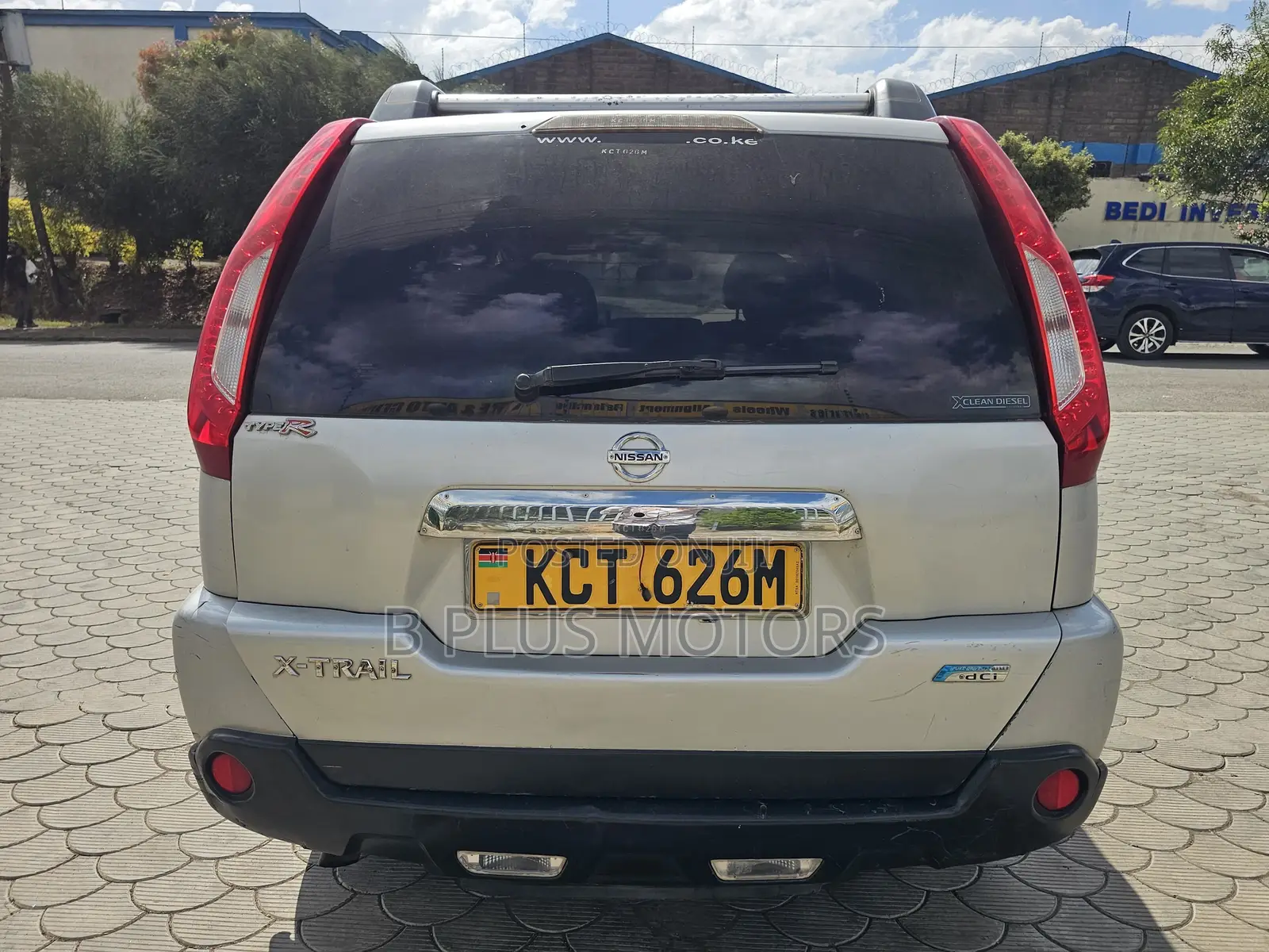 Nissan X-Trail 2012 Silver