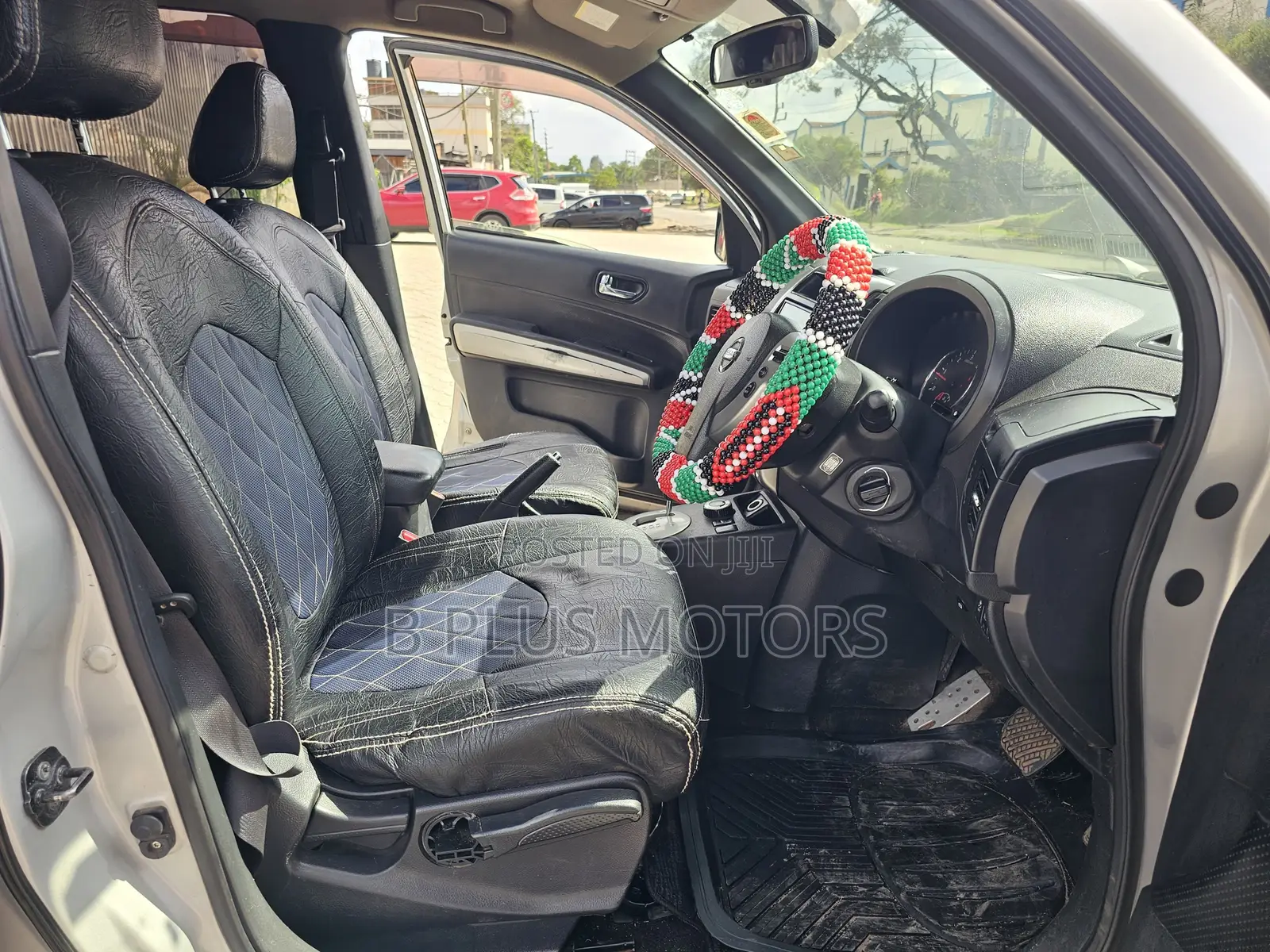 Nissan X-Trail 2012 Silver