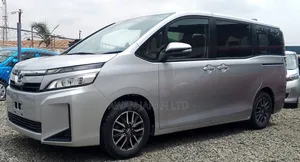 Toyota Voxy V 2WD 8-Seater 2019 Silver
