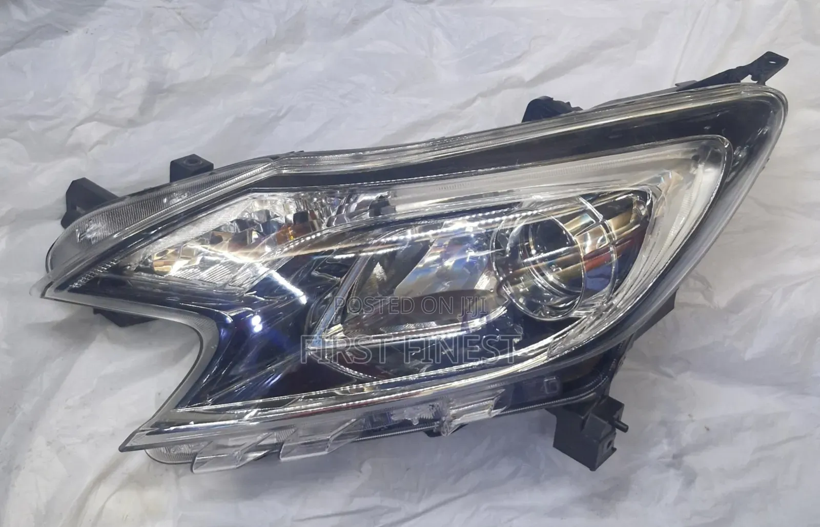 Nissan Note 2015 Xenon ( Part Number P)