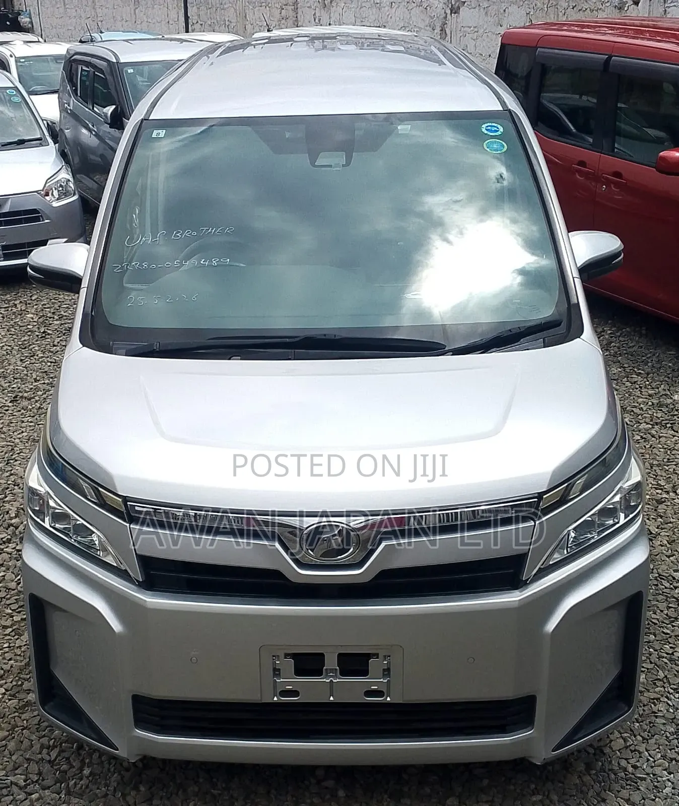Toyota Voxy V 2WD 8-Seater 2019 Silver