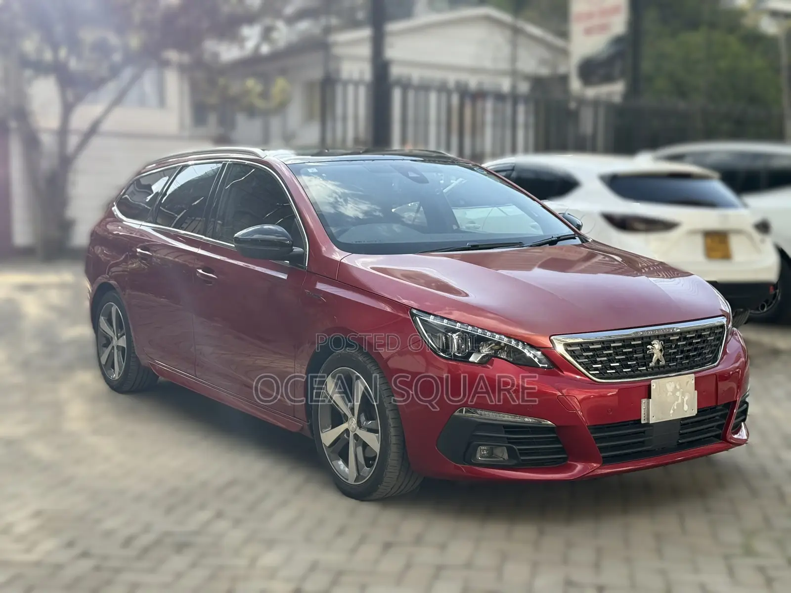 Peugeot 308 2019 Red