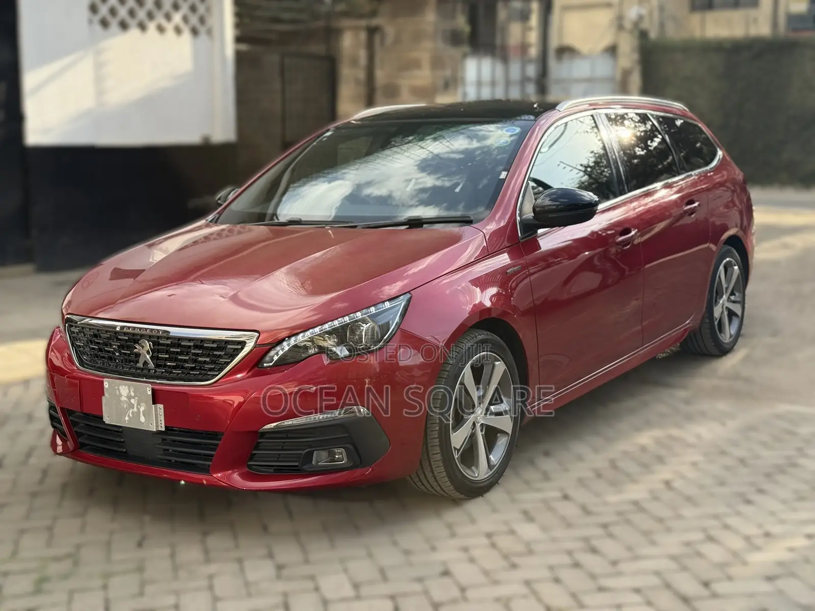 Peugeot 308 2019 Red