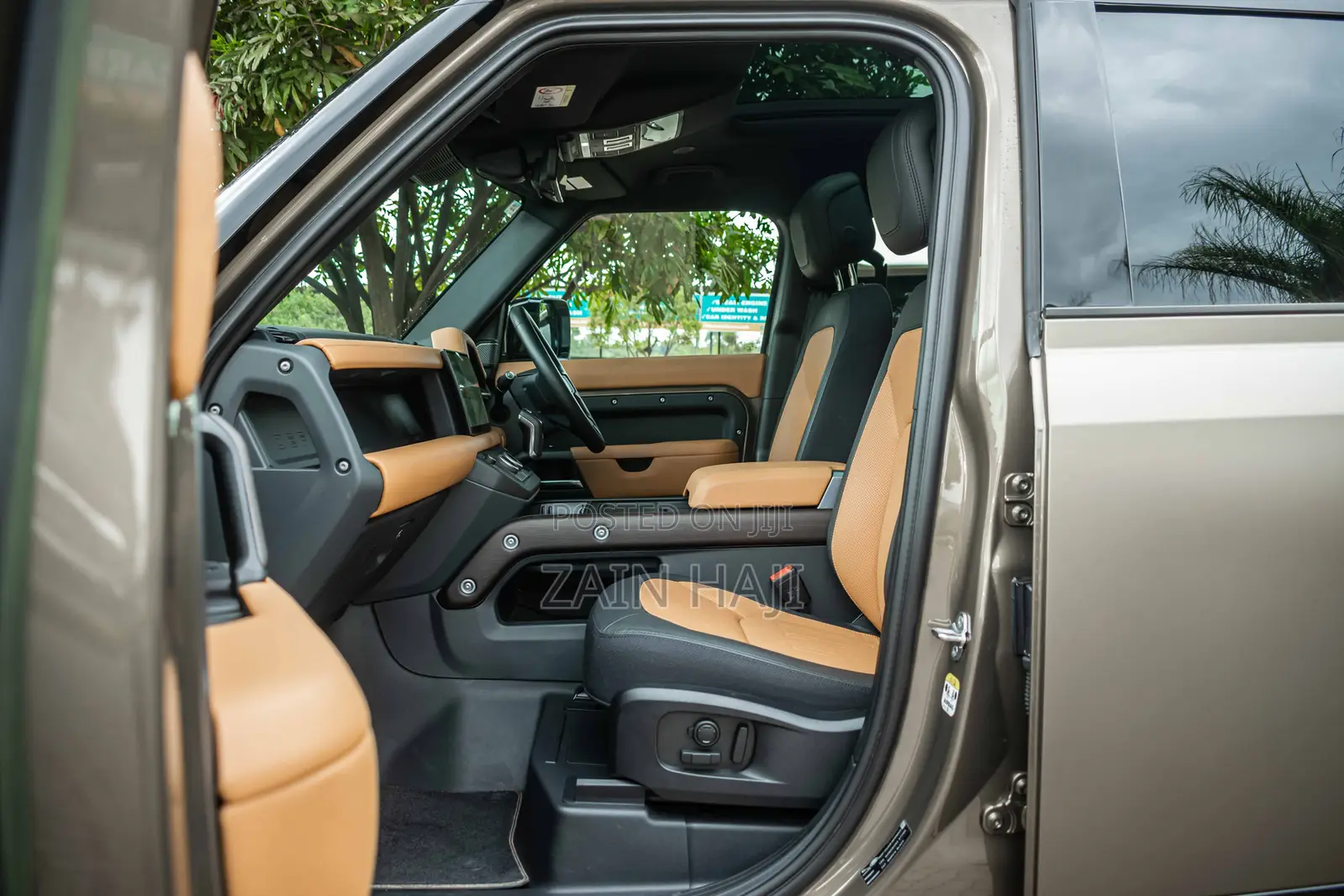 Land Rover Defender 2020 Brown