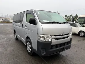 Toyota HiAce 2019 Silver