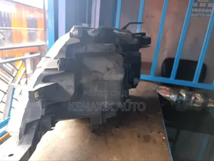 Serena 2014/2015 Non-Xenon Headlight