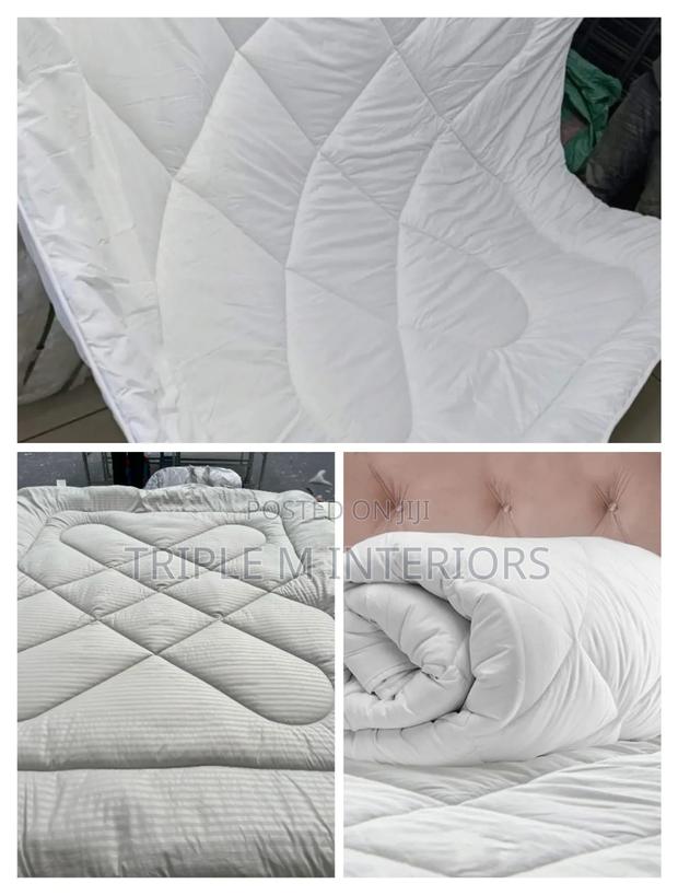 6 by 7 Binded Coloured Duvets Set for Beautiful Bedrooms Interiors
