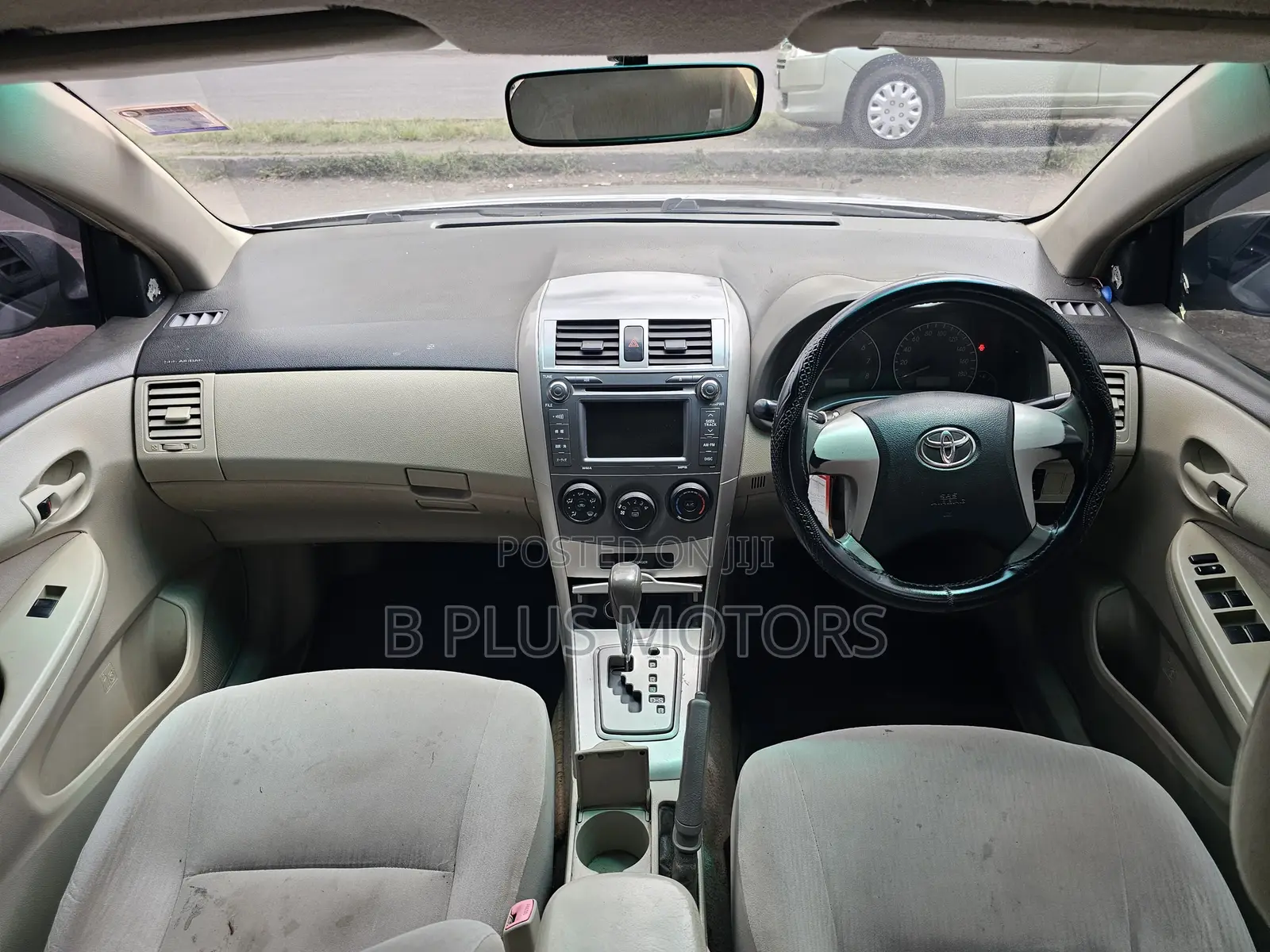 Toyota Wish 2012 Silver