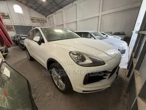 Porsche Cayenne S AWD 2020 White