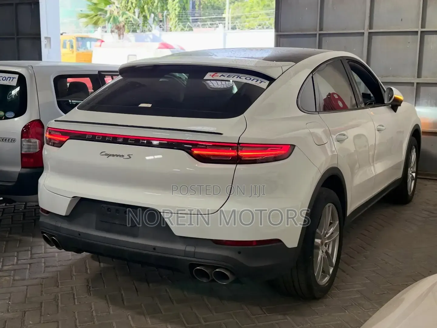 Porsche Cayenne S AWD 2020 White