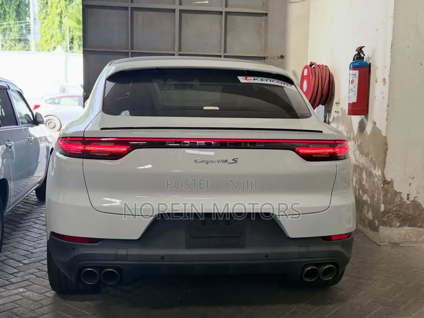 Porsche Cayenne S AWD 2020 White