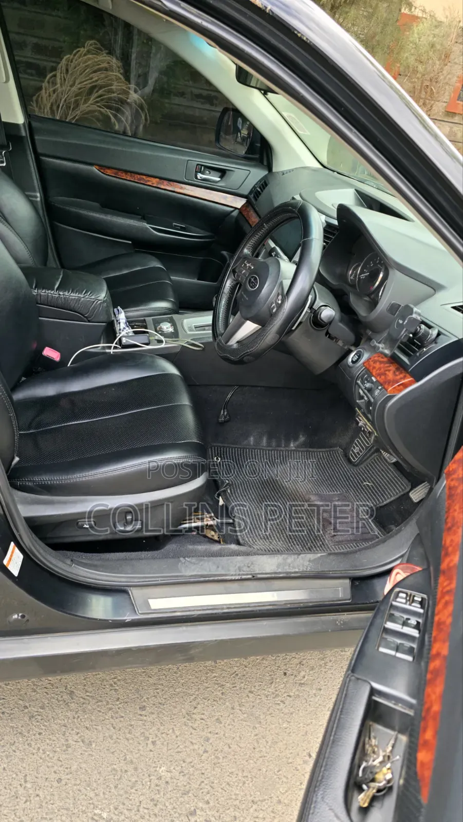 Subaru Outback 2.5i Premium 2010 Black