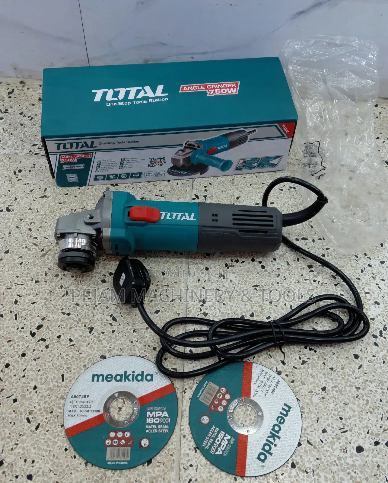 Total 750W 4.5-Inch Angle Grinder Electric