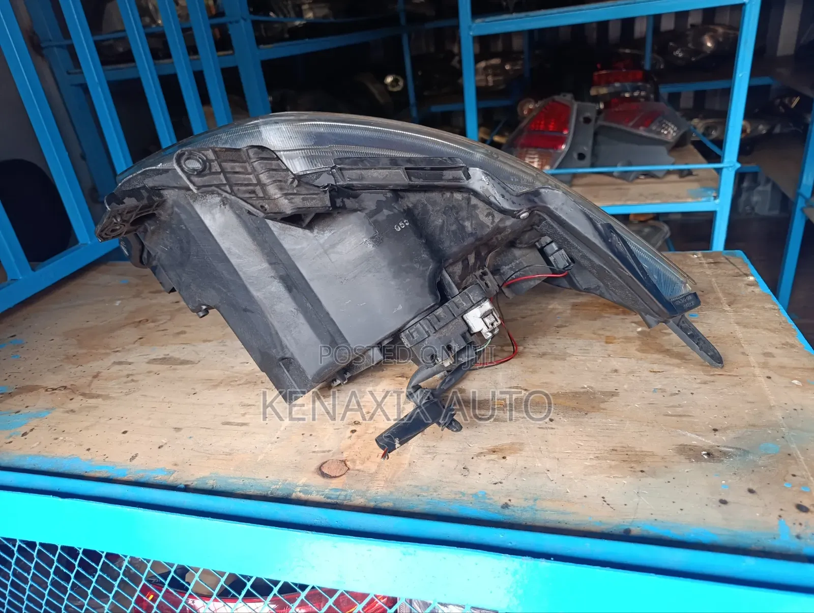 Wagon-R 2012-2014 Non-Xenon Headlight
