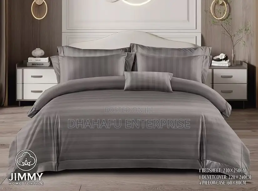 Luxury Striped Duvet Cover Set (6x7)