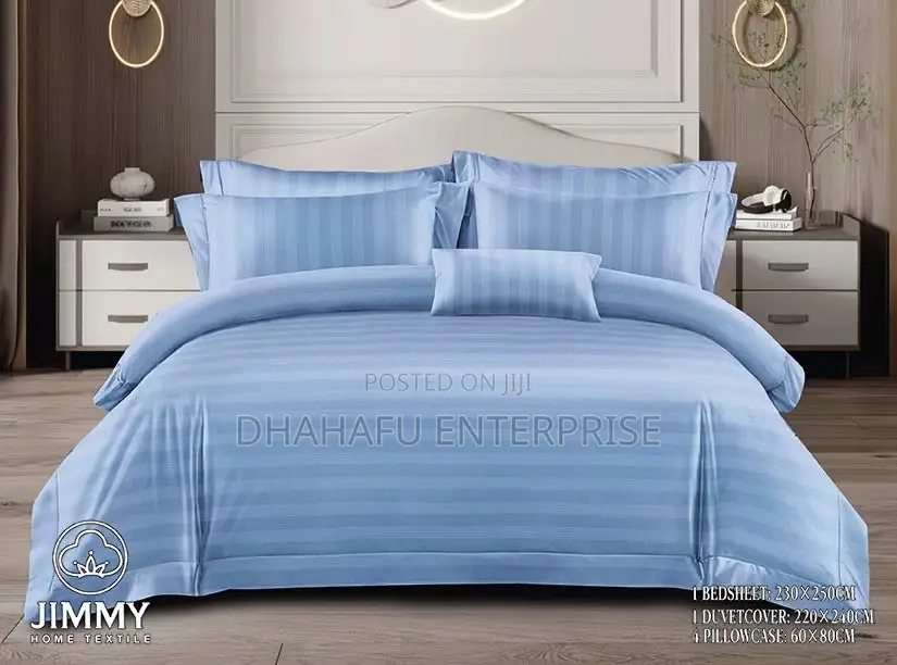 Luxury Striped Duvet Cover Set (6x7)