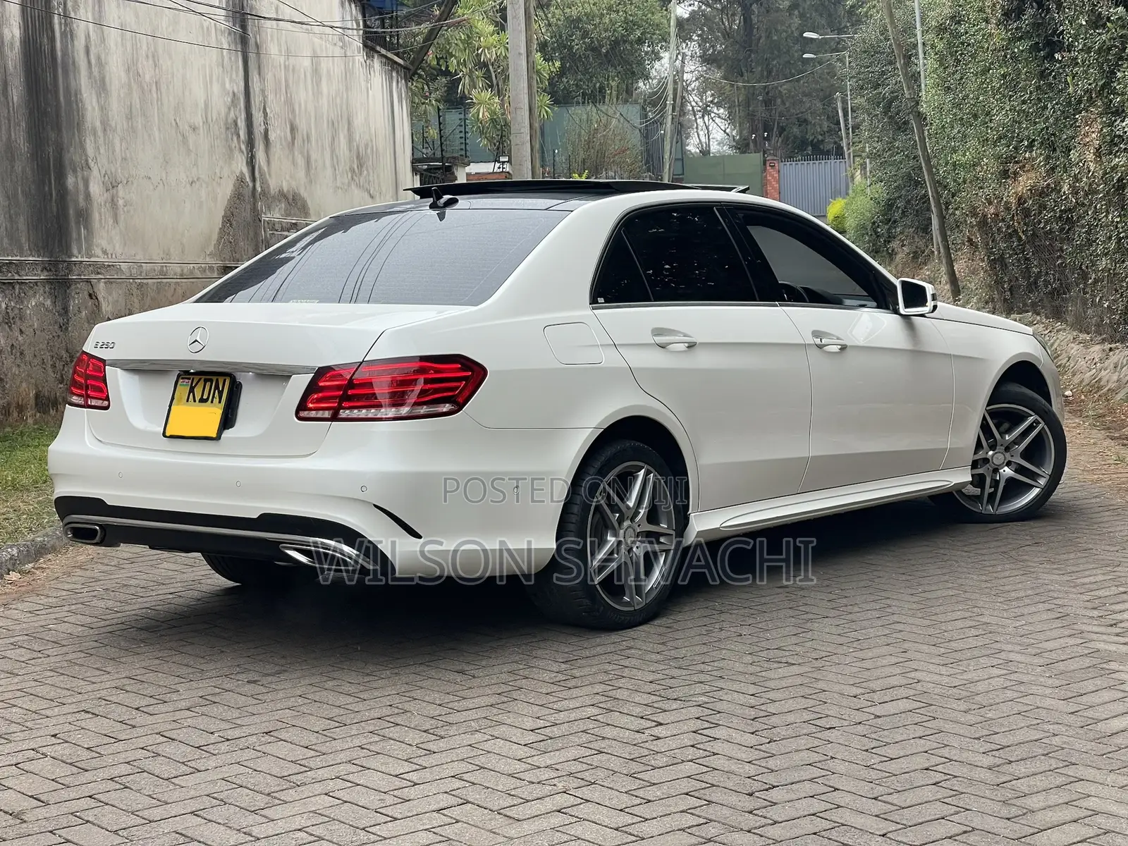 Mercedes-Benz E250 2015 White
