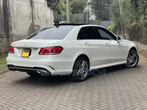 Mercedes-Benz E250 2015 White