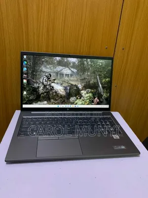 Laptop HP ZBook Studio G8 16GB Intel Core i7 SSD 512GB