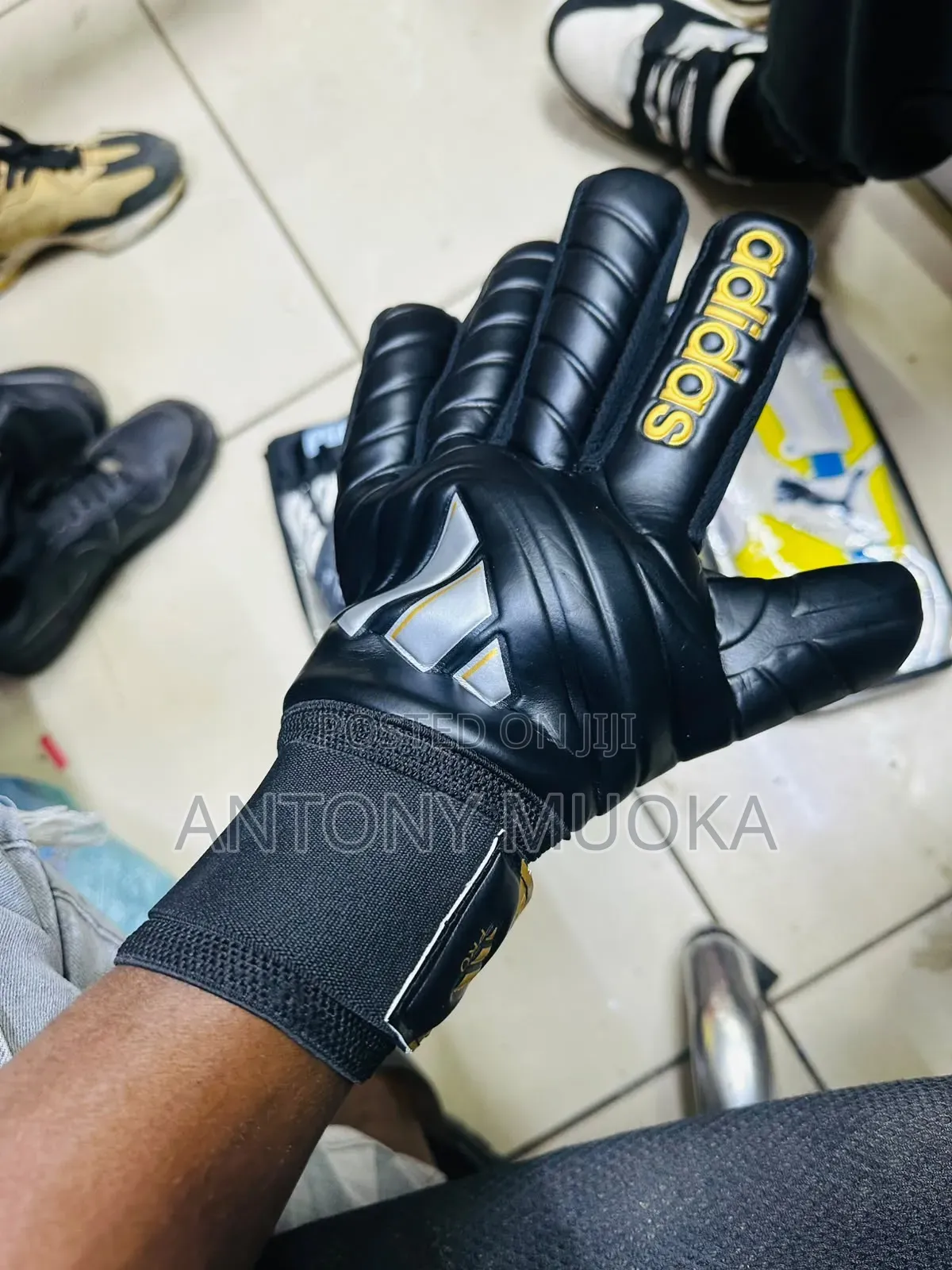 Goalkeeper Gloves