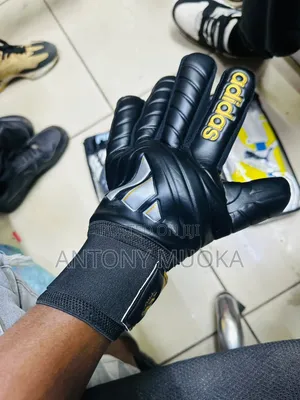 Goalkeeper Gloves