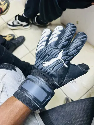 Goalkeeper Gloves