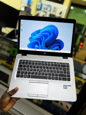 Laptop HP EliteBook 820 G3 8GB Intel Core i5 SSD 256GB